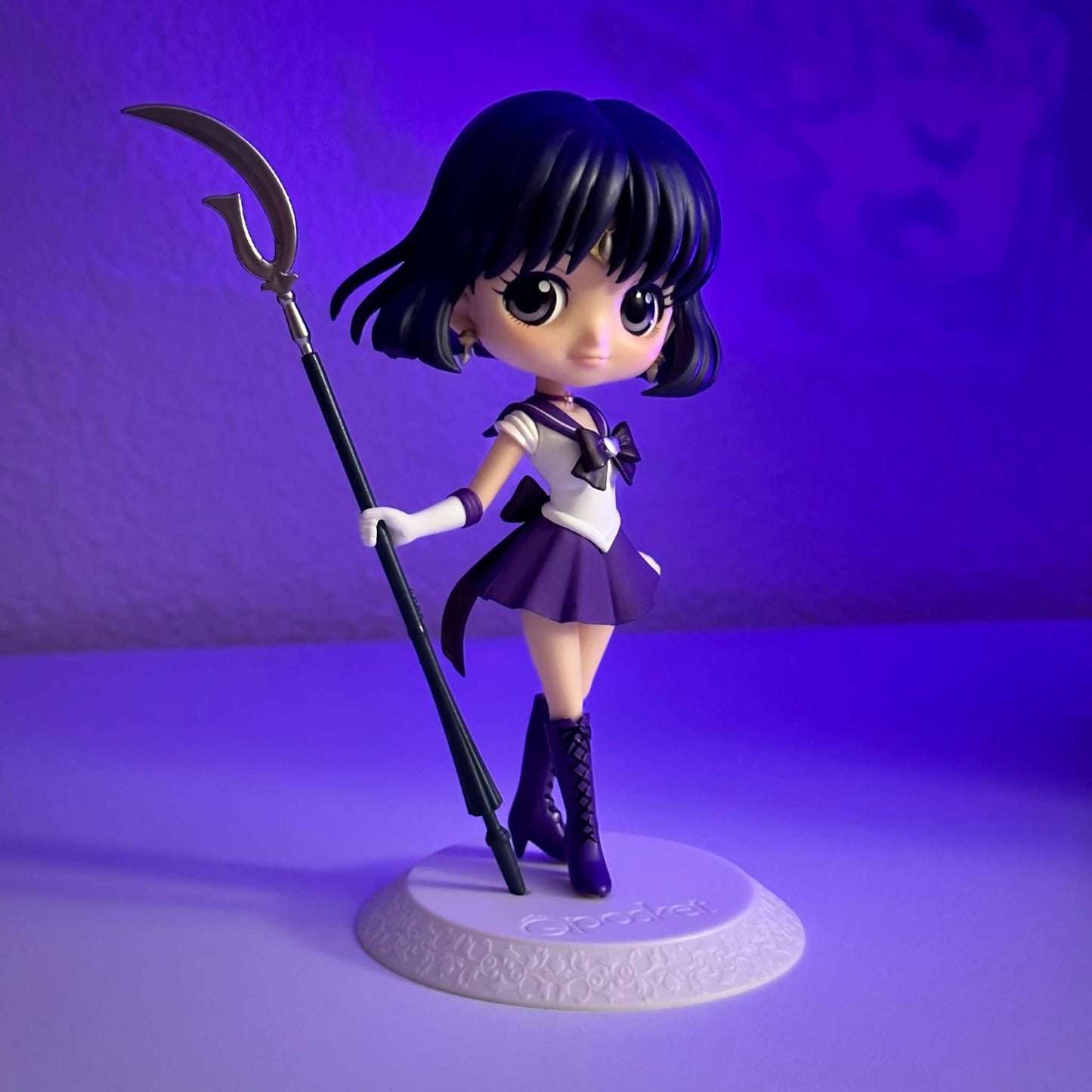 Super Sailor Saturn Ver. A Q Posket - Pretty Guardian Sailor Moon Eternal kawaii shop online anime shop cute stuff otaku Sacramento California Roseville Santa Clara San Francisco Portland Seattle Los Angeles